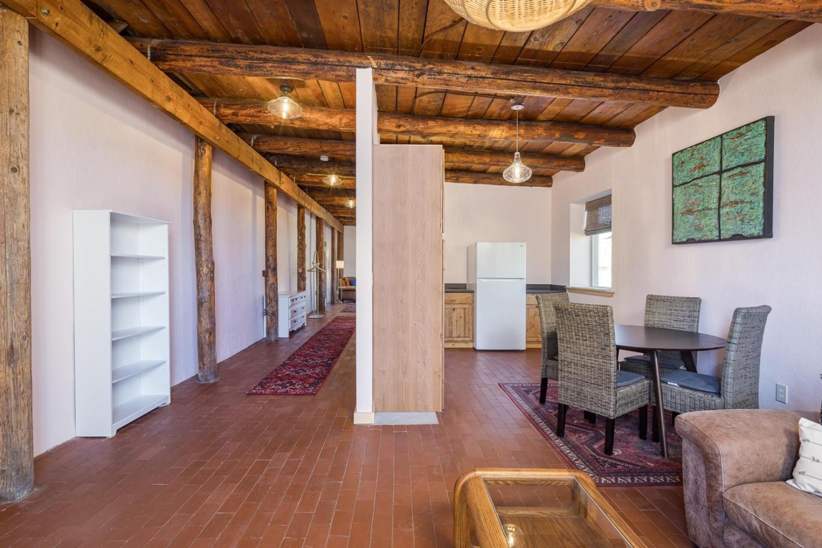 Willow Street Cottages Блафф Номер фото